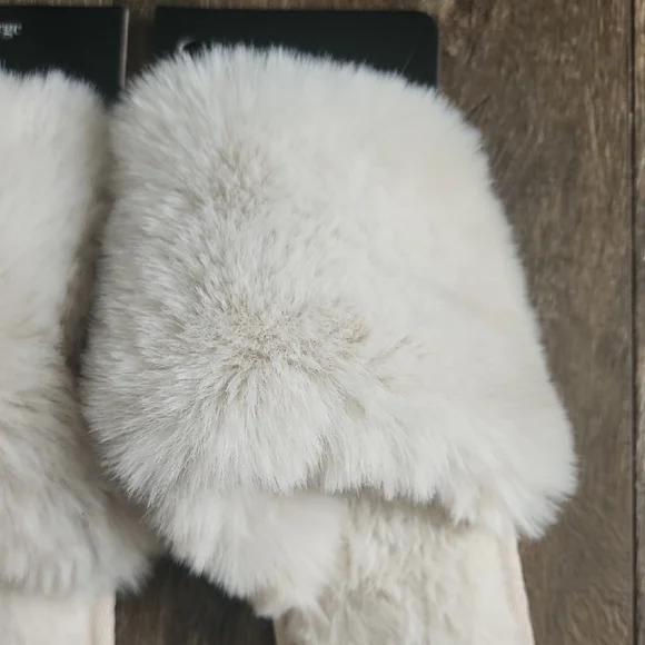 Rachel Zoe Plush Slide Slippers in Soft Cream - Picture 2 of 6